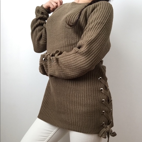 NWT✨HP✨ ❗️Last one S❗️LACE SWEATER LONG SLEEVE - Picture 5 of 8